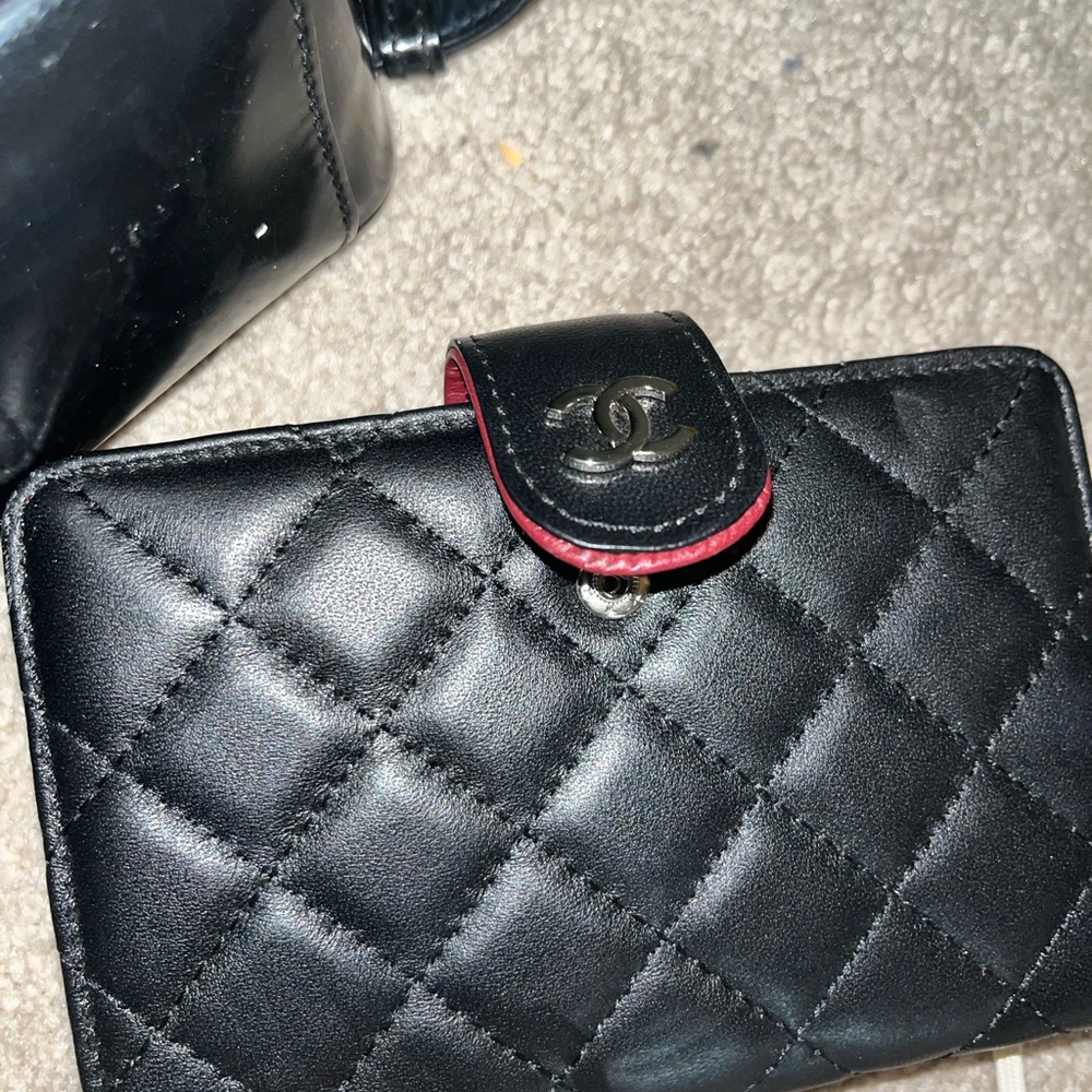 Chanel wallet
